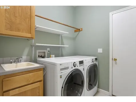 3638 Sw Vesta Street Portland OR 97219