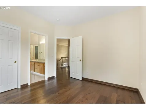 3638 Sw Vesta Street Portland OR 97219