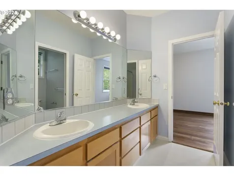 3638 Sw Vesta Street Portland OR 97219