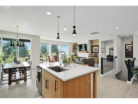 220 NE Lower Basso Circle Stevenson WA 98648
