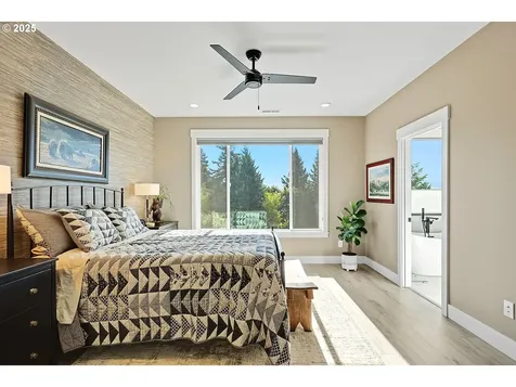 220 NE Lower Basso Circle Stevenson WA 98648