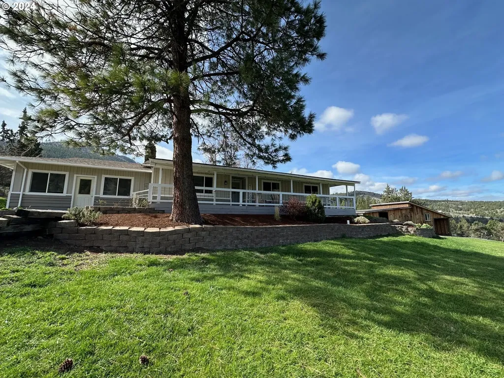 308 Edgewood Drive Canyon City OR 97820