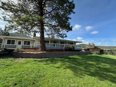 308 Edgewood Drive Canyon City OR 97820