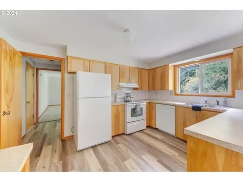 801 N 23rd Avenue Kelso WA 98626