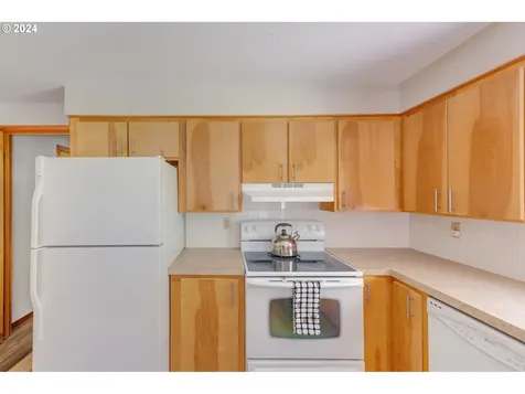 801 N 23rd Avenue Kelso WA 98626