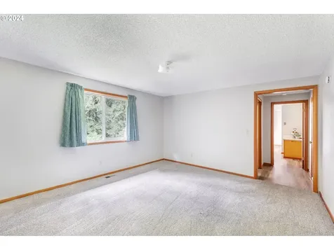 801 N 23rd Avenue Kelso WA 98626