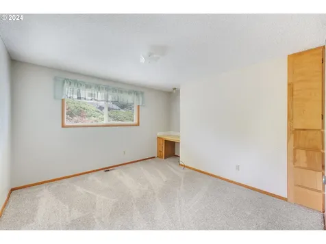 801 N 23rd Avenue Kelso WA 98626
