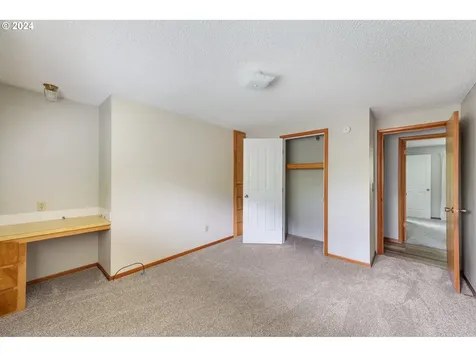 801 N 23rd Avenue Kelso WA 98626
