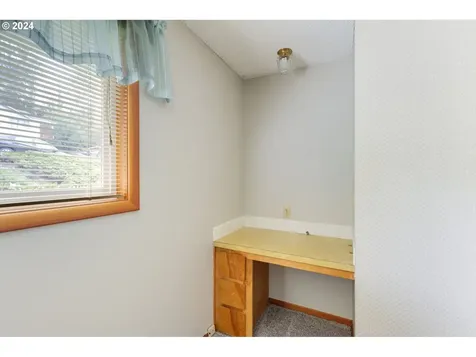 801 N 23rd Avenue Kelso WA 98626