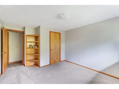 801 N 23rd Avenue Kelso WA 98626