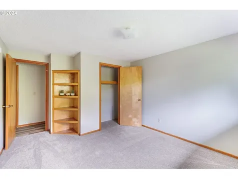 801 N 23rd Avenue Kelso WA 98626