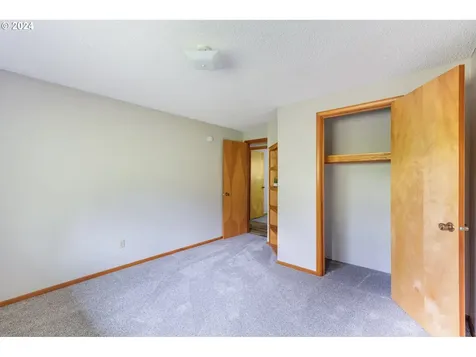 801 N 23rd Avenue Kelso WA 98626
