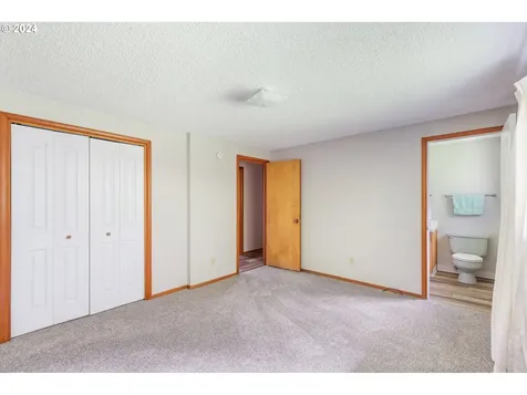 801 N 23rd Avenue Kelso WA 98626