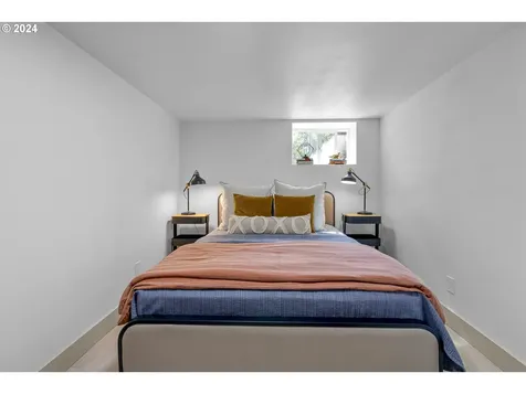 6105 N Delaware Avenue Portland OR 97217