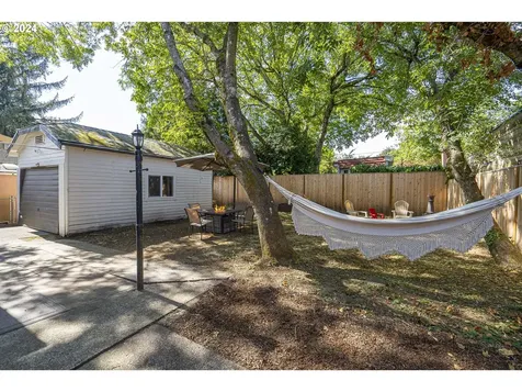 6105 N Delaware Avenue Portland OR 97217
