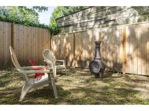 6105 N Delaware Avenue Portland OR 97217