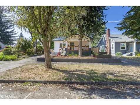 6105 N Delaware Avenue Portland OR 97217