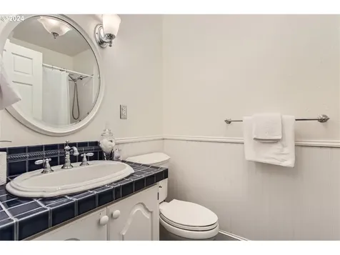 14245 Nw Belle Court Portland OR 97229
