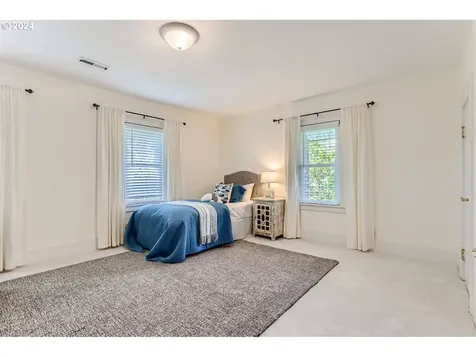 14245 Nw Belle Court Portland OR 97229