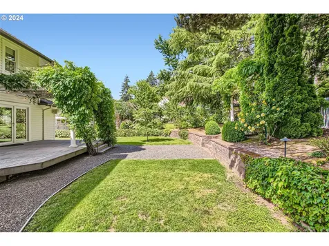 14245 Nw Belle Court Portland OR 97229
