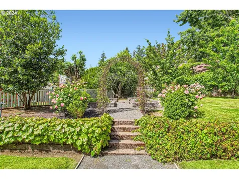 14245 Nw Belle Court Portland OR 97229
