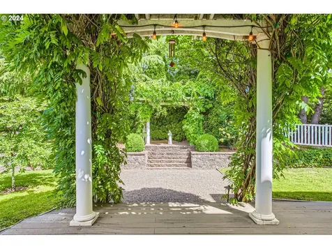 14245 Nw Belle Court Portland OR 97229
