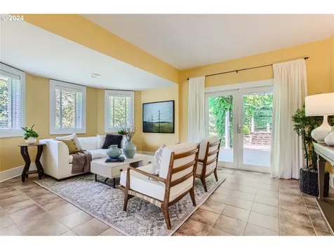 14245 Nw Belle Court Portland OR 97229