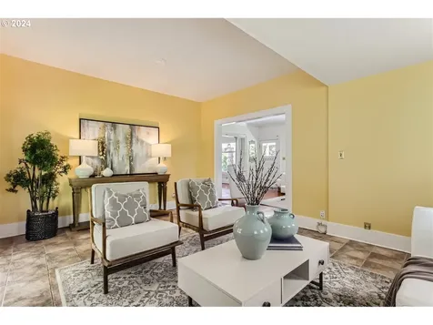 14245 Nw Belle Court Portland OR 97229