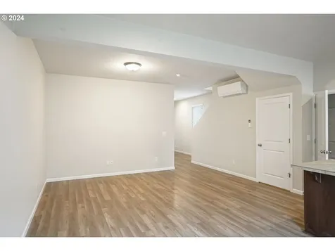 5718 Joynak Street S Salem OR 97306