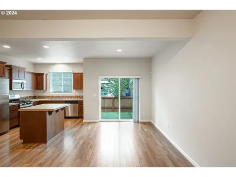 5718 Joynak Street S Salem OR 97306