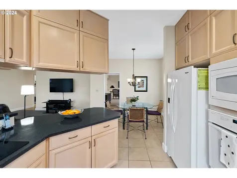 2716 Se Baypoint Drive Vancouver WA 98683