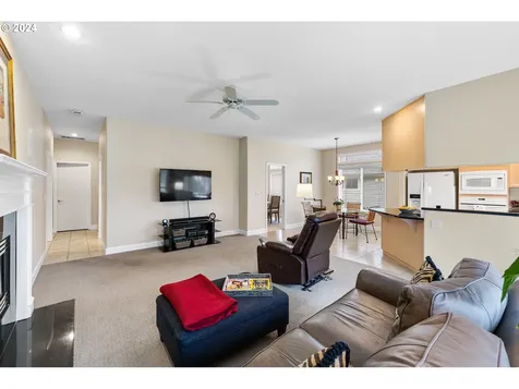2716 Se Baypoint Drive Vancouver WA 98683