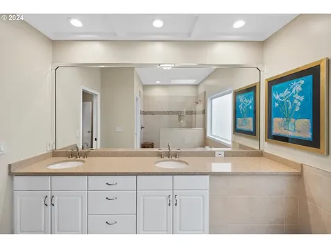 2716 Se Baypoint Drive Vancouver WA 98683