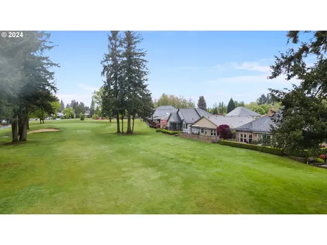2716 Se Baypoint Drive Vancouver WA 98683