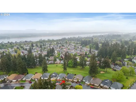 2716 Se Baypoint Drive Vancouver WA 98683