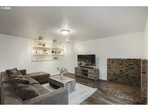 11861 SE Koala Drive Happy Valley OR 97086