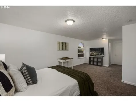 11861 SE Koala Drive Happy Valley OR 97086