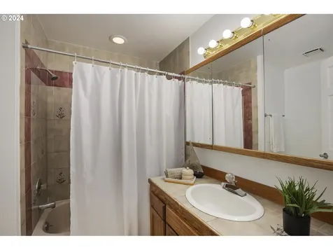11861 SE Koala Drive Happy Valley OR 97086