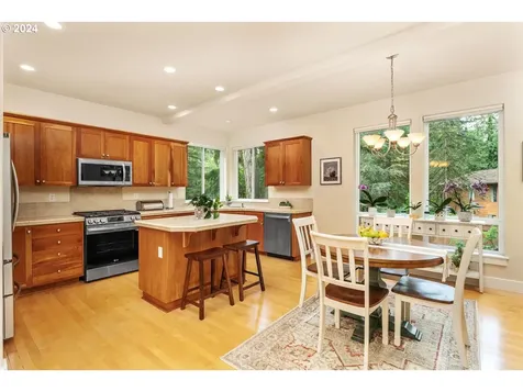 12870 SW Blue Heron Place Portland OR 97223