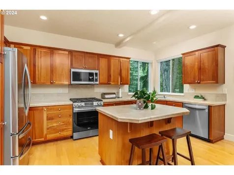 12870 SW Blue Heron Place Portland OR 97223