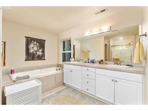 12870 SW Blue Heron Place Portland OR 97223