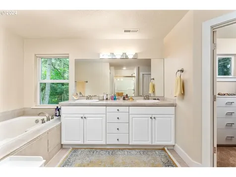 12870 SW Blue Heron Place Portland OR 97223