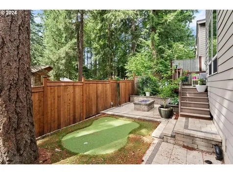 12870 SW Blue Heron Place Portland OR 97223