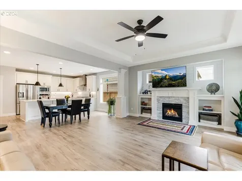 12613 Dotson Way Oregon City OR 97045