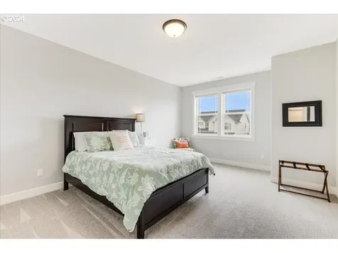 12613 Dotson Way Oregon City OR 97045
