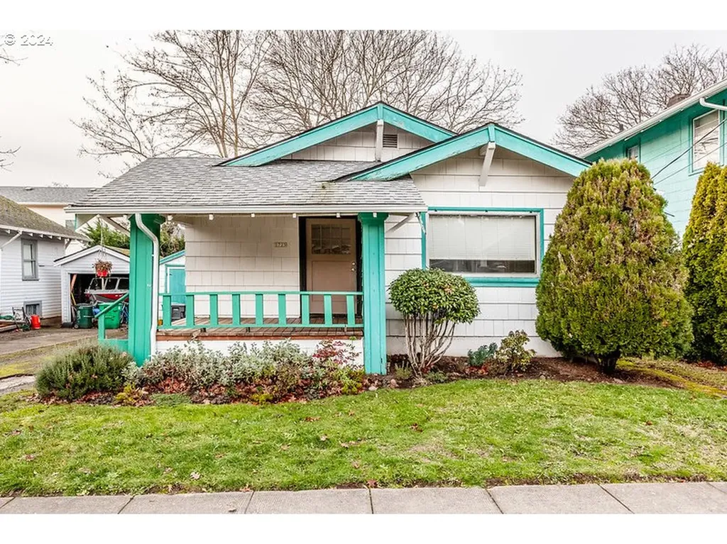 1725 SE 50th Avenue Portland OR 97215
