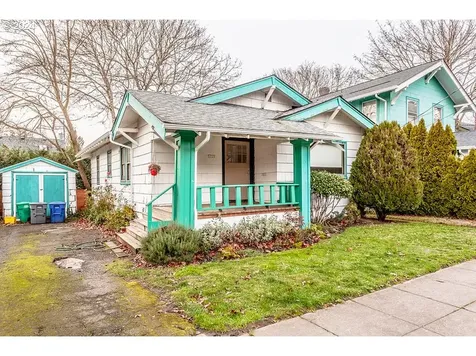 1725 SE 50th Avenue Portland OR 97215