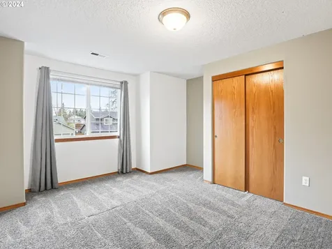 19420 Silverfox Parkway Oregon City OR 97045