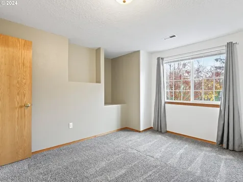 19420 Silverfox Parkway Oregon City OR 97045