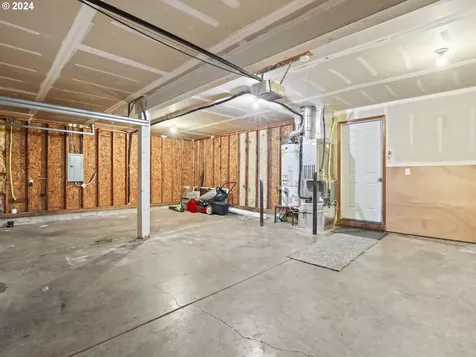 19420 Silverfox Parkway Oregon City OR 97045